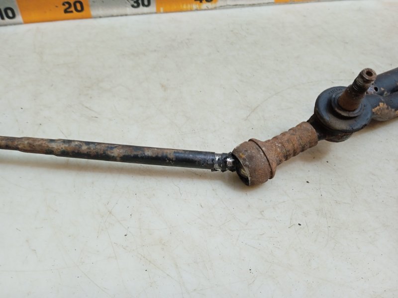 Тяга рулевая