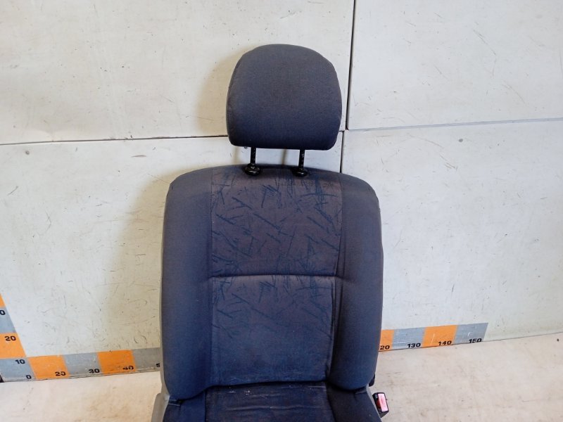 Сиденье переднее правое