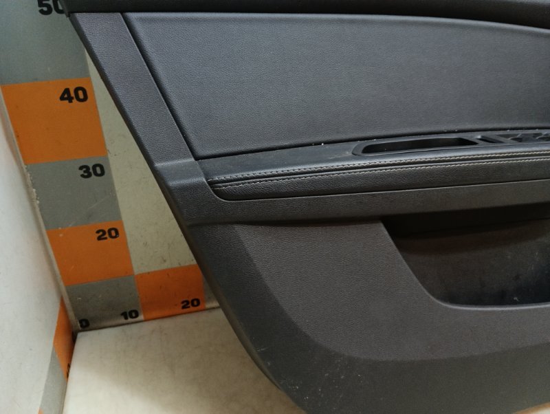 Обшивка двери