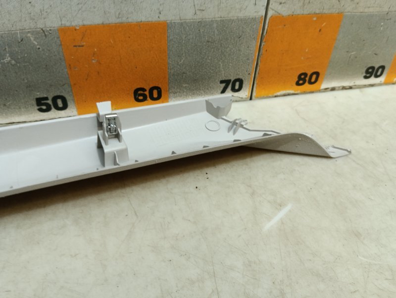 Обшивка стойки