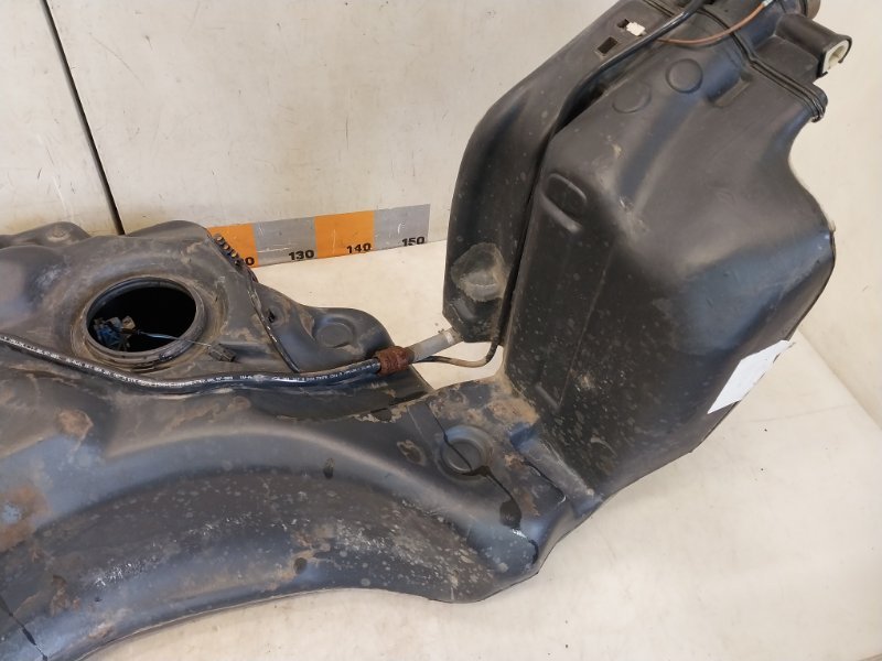 Бак топливный