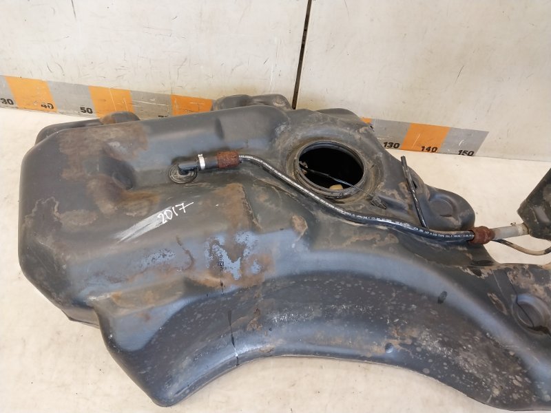 Бак топливный