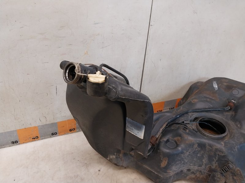 Бак топливный