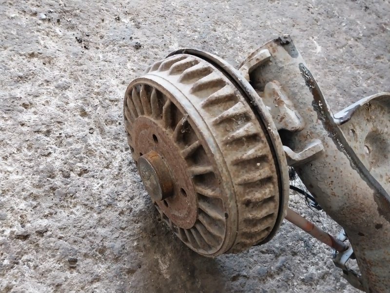 Балка задняя