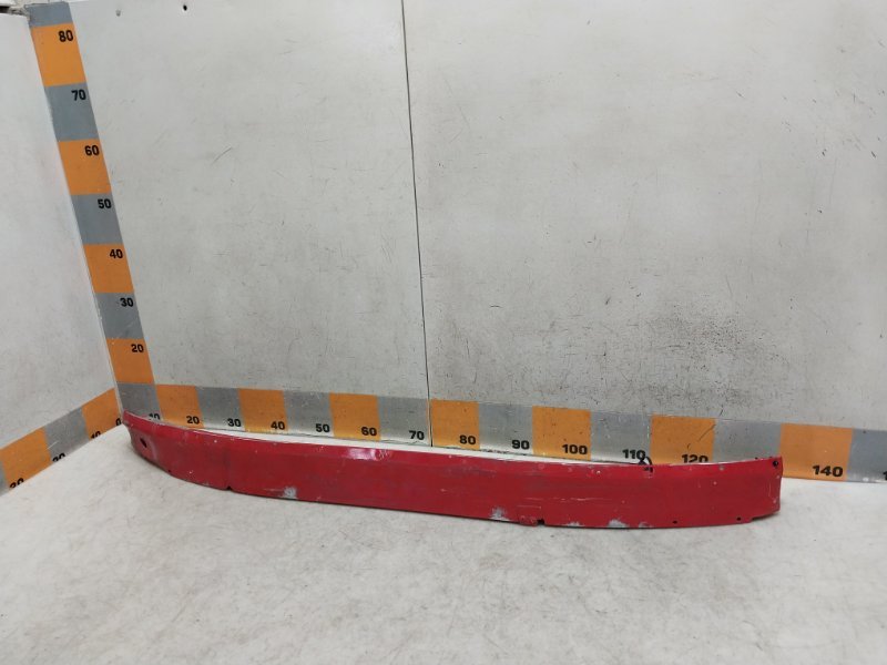 Усилитель переднего бампера