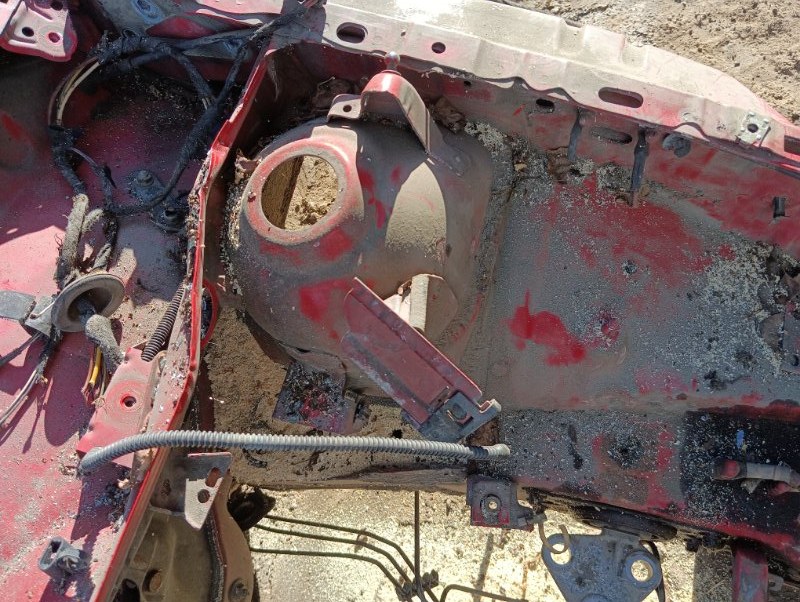 Кузовной элемент