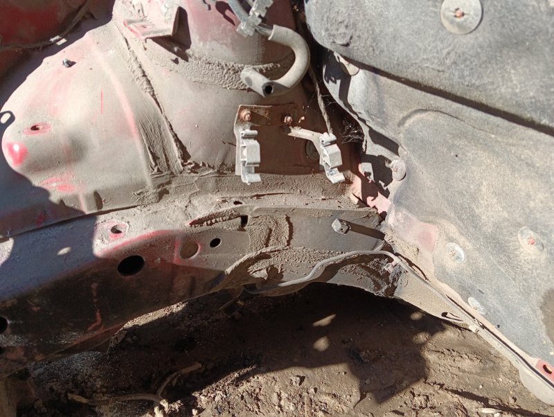 Лонжерон передний правый