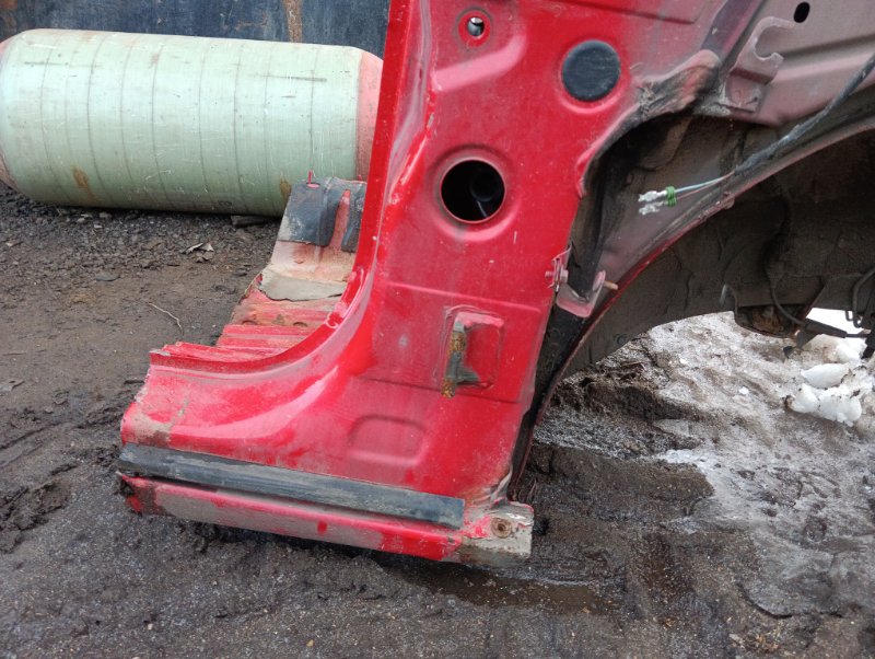 Лонжерон передний правый