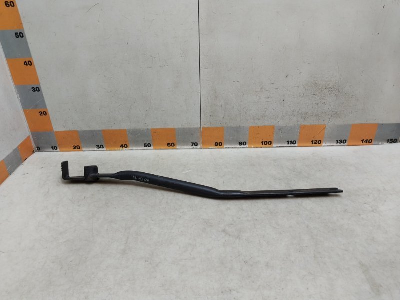 Кронштейн передней балки