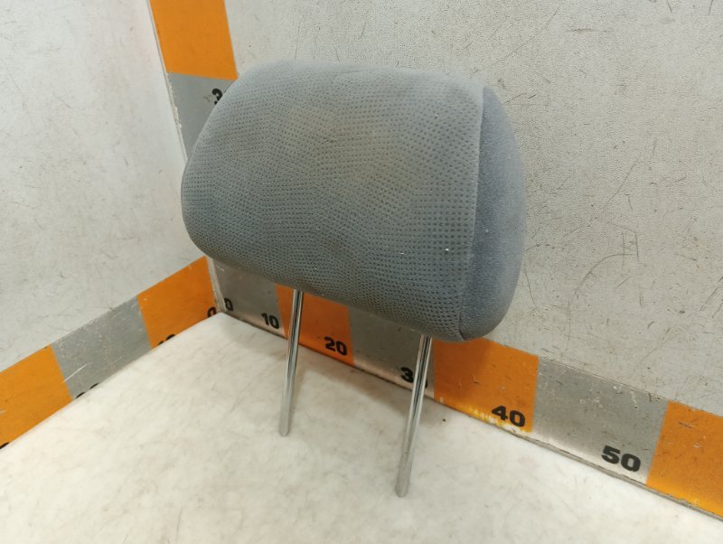 Подголовник сиденья