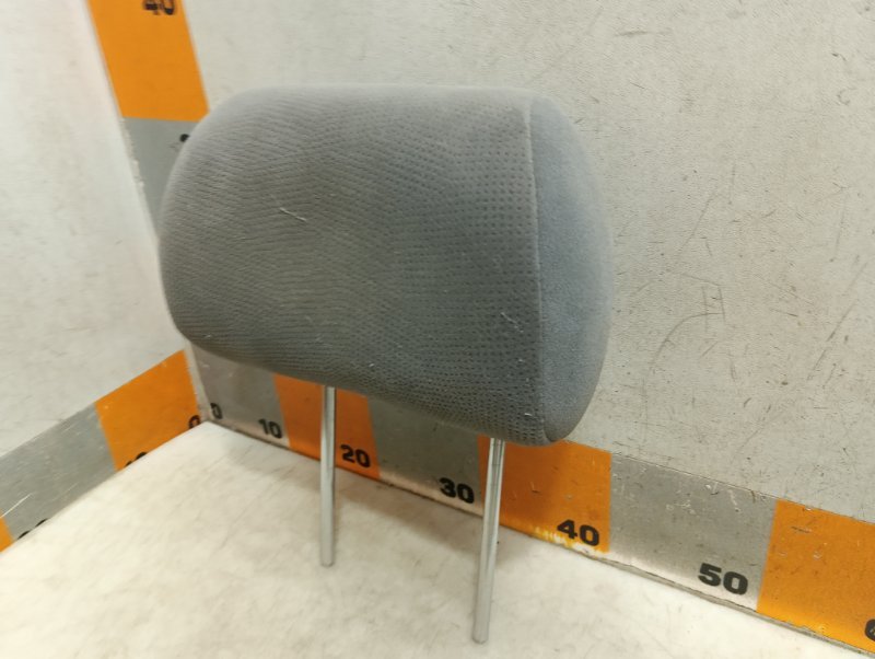 Подголовник сиденья