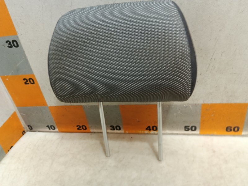 Подголовник сиденья