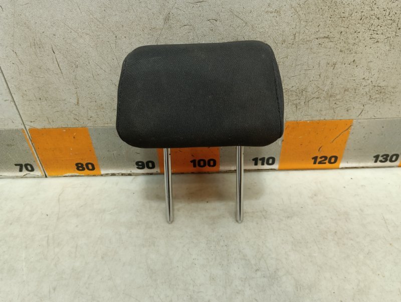 Подголовник сиденья