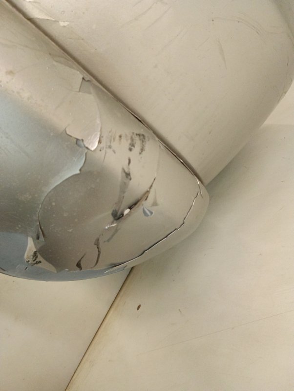 Бампер задний