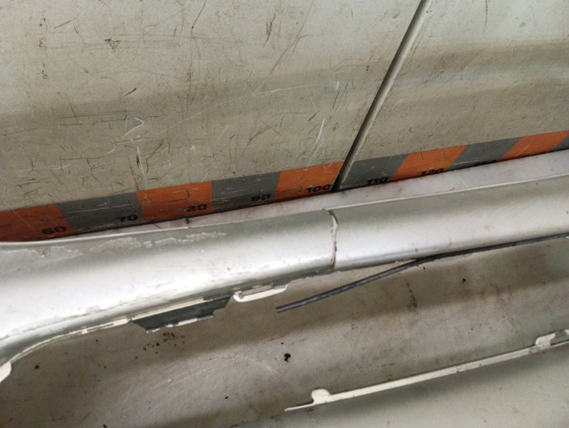 Бампер передний