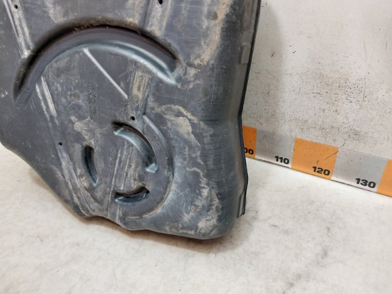 Бак топливный