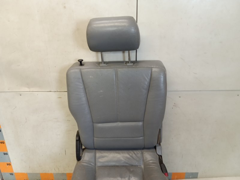 Сиденье салонное