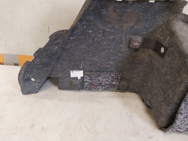 Обшивка багажника