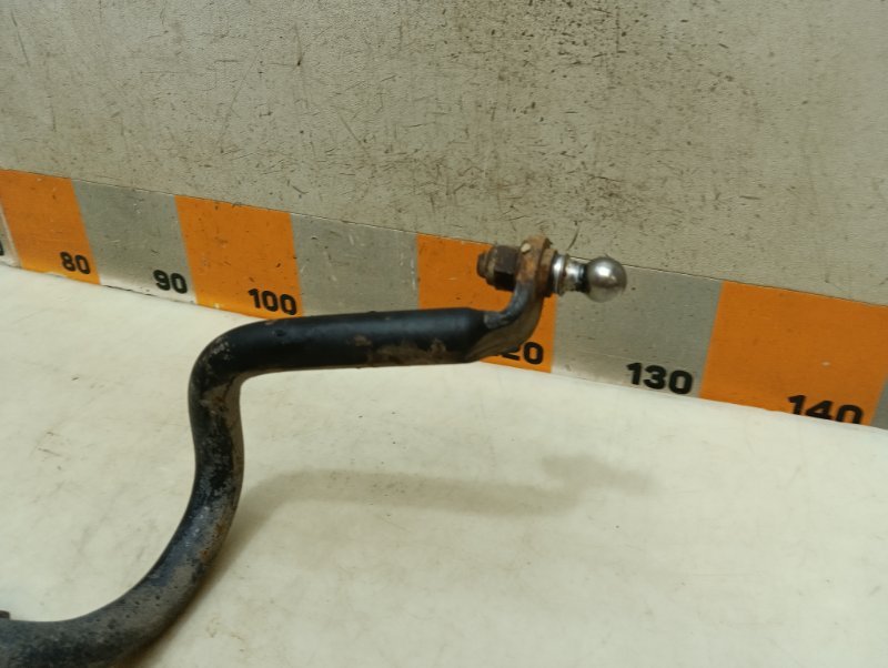 Стабилизатор передний