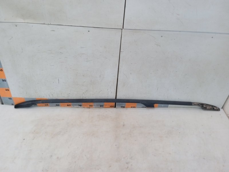 Рейлинг (релинг) левый (планка на крышу)