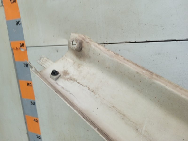 Накладка на порог (наружная)