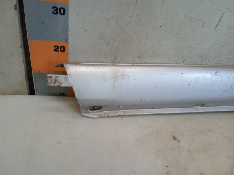 Накладка на порог (наружная)