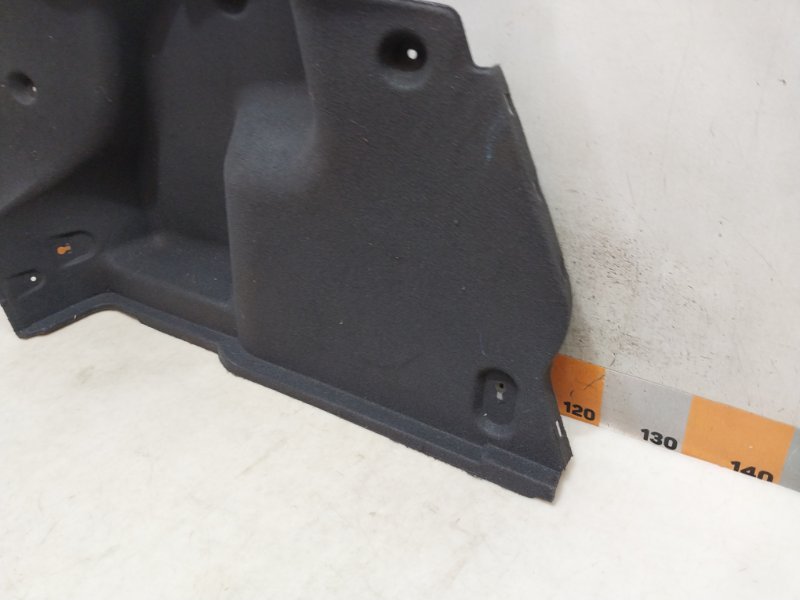 Обшивка багажника