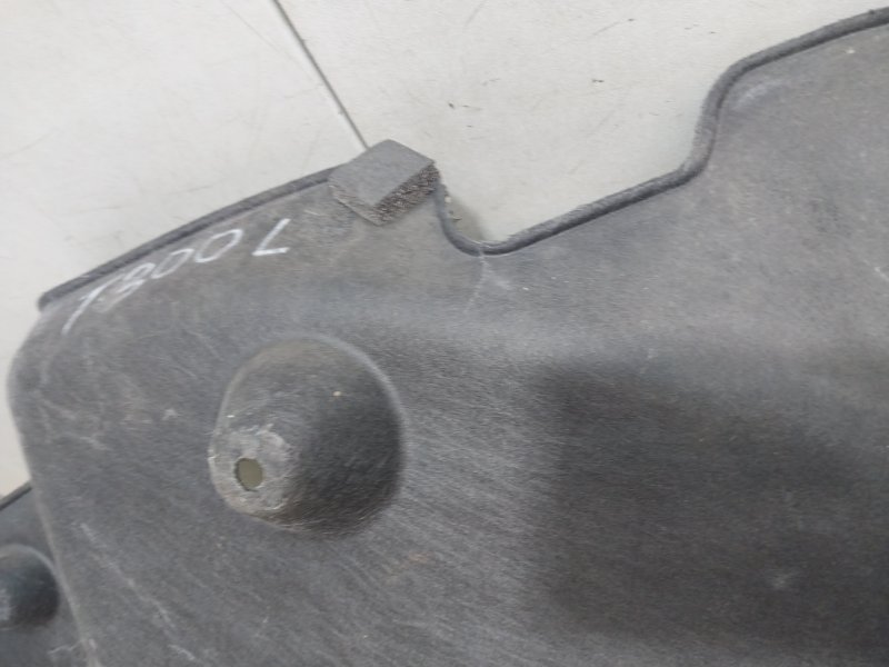 Обшивка багажника