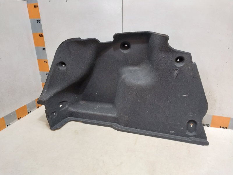 Обшивка багажника