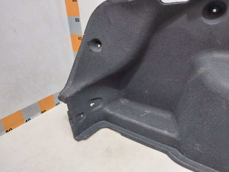 Обшивка багажника