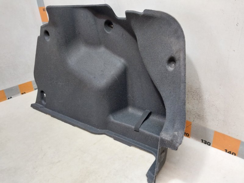 Обшивка багажника