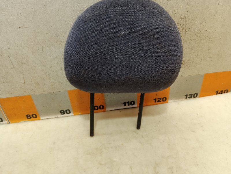 Подголовник сиденья