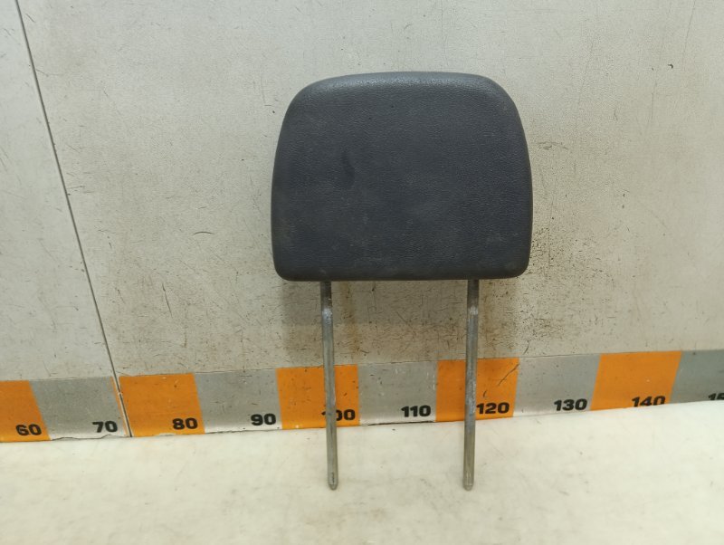 Подголовник сиденья