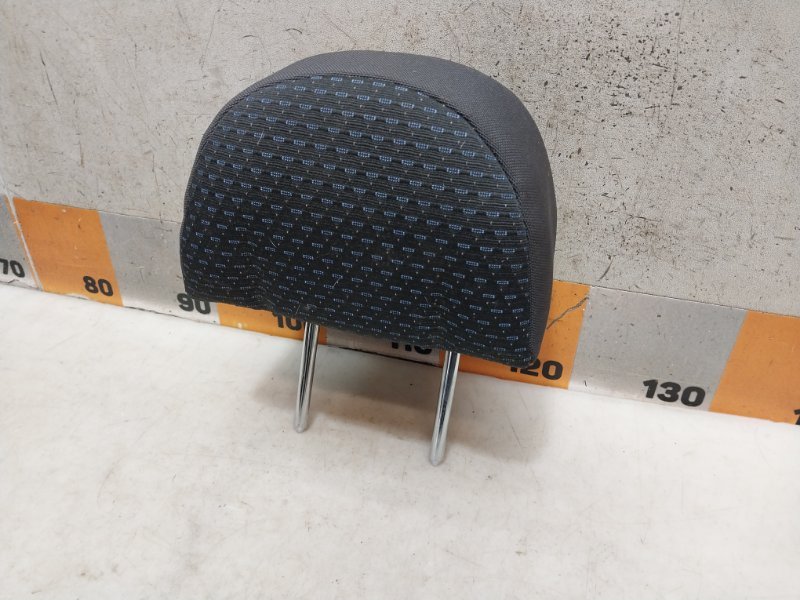 Подголовник сиденья