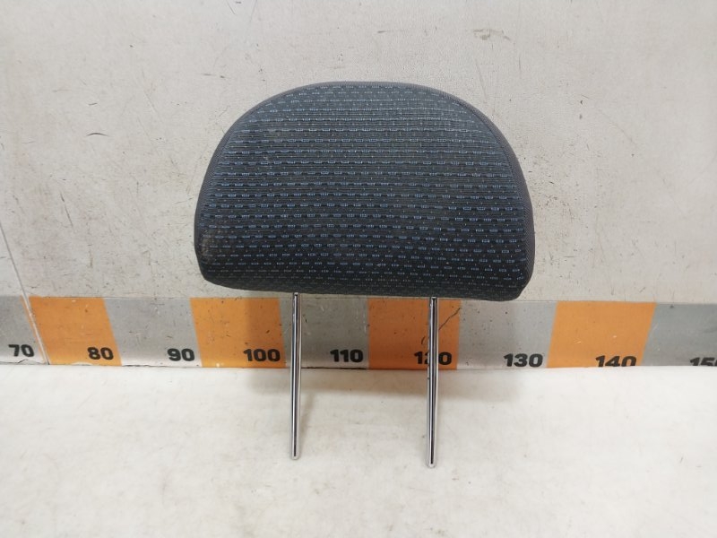 Подголовник сиденья