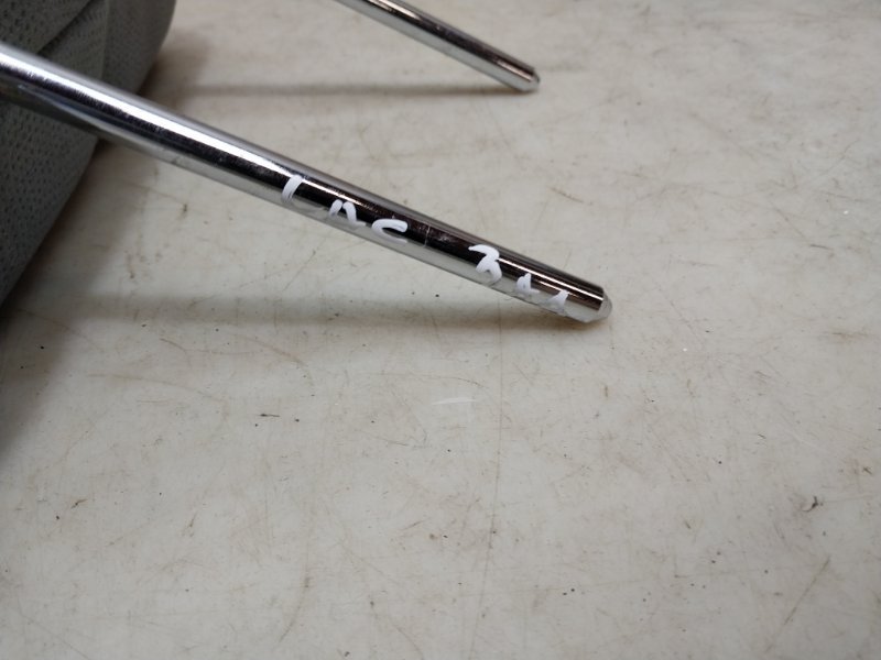 Подголовник сиденья