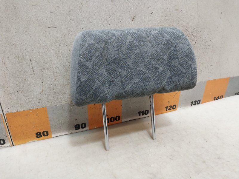 Подголовник сиденья