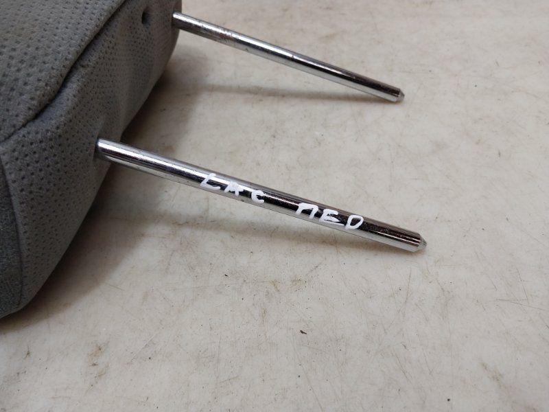 Подголовник сиденья