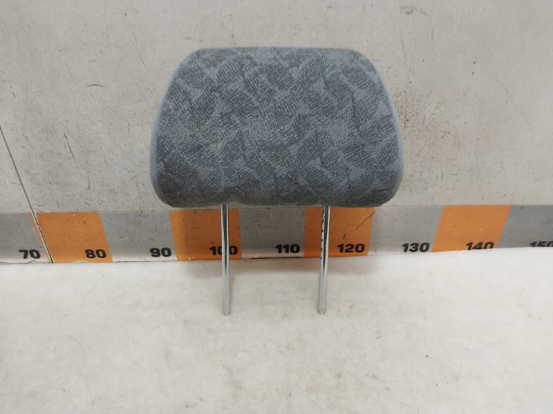 Подголовник сиденья