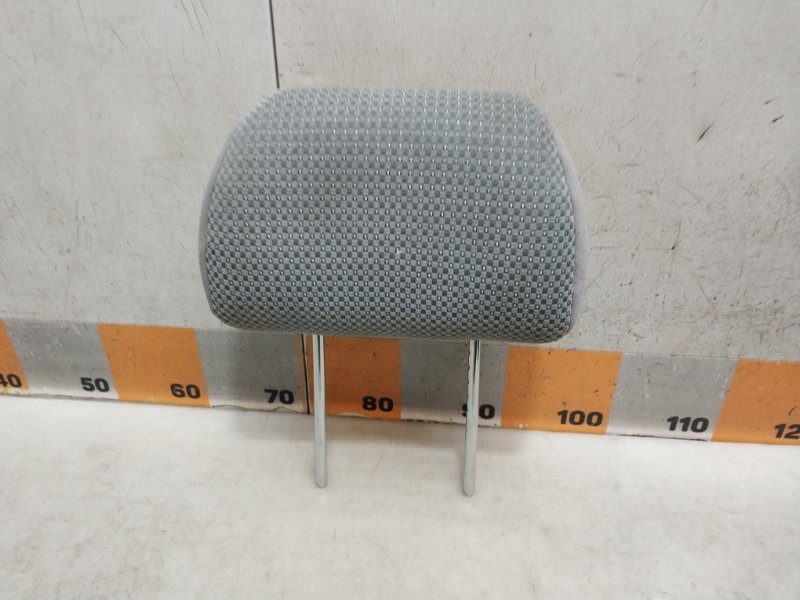 Подголовник сиденья