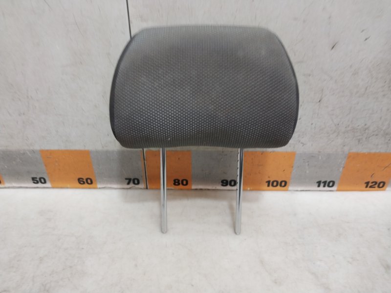 Подголовник сиденья