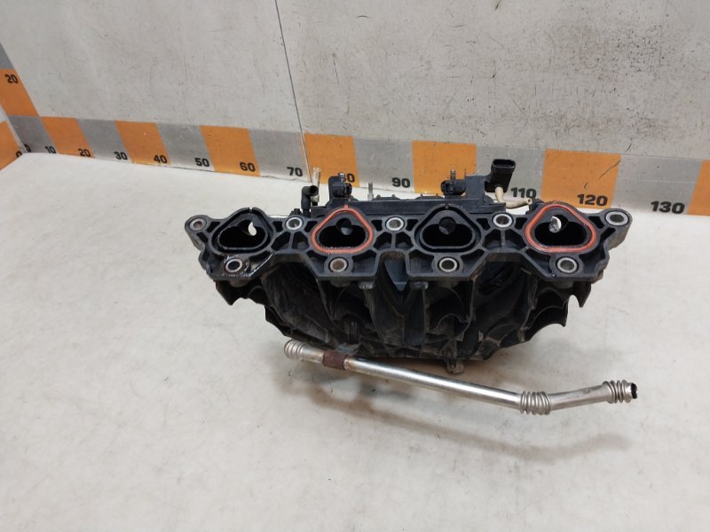 Коллектор впускной