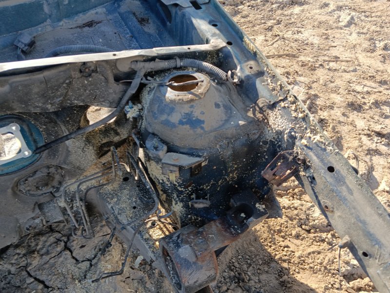 Кузовной элемент