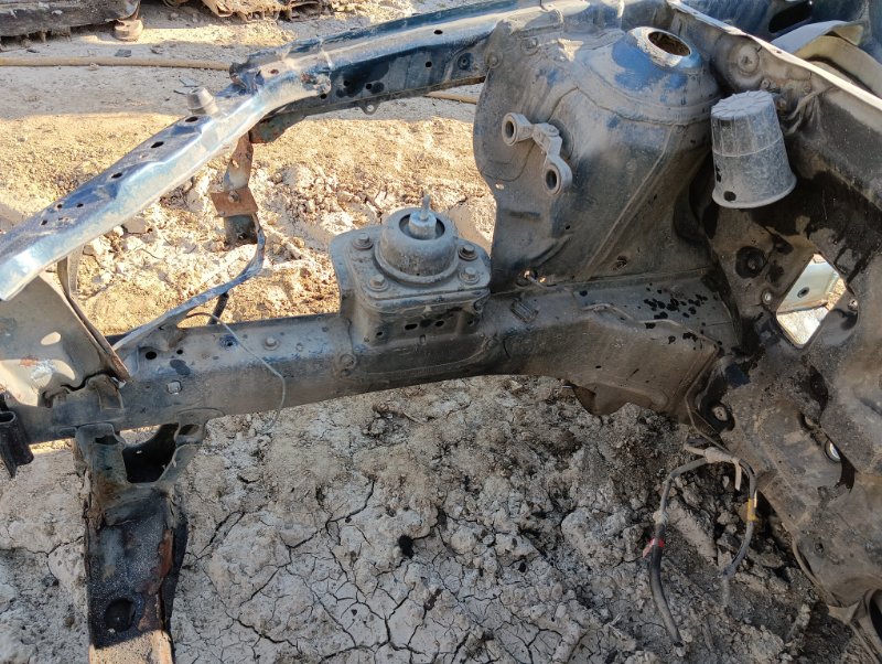 Кузовной элемент