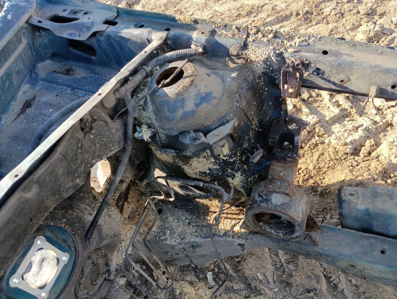 Лонжерон передний левый