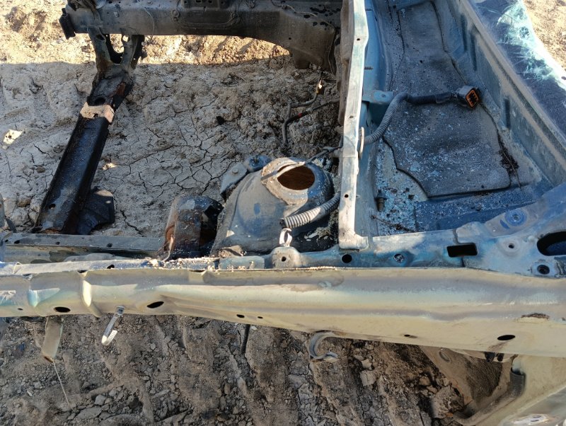 Лонжерон передний левый