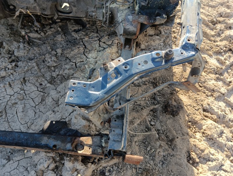 Лонжерон передний левый