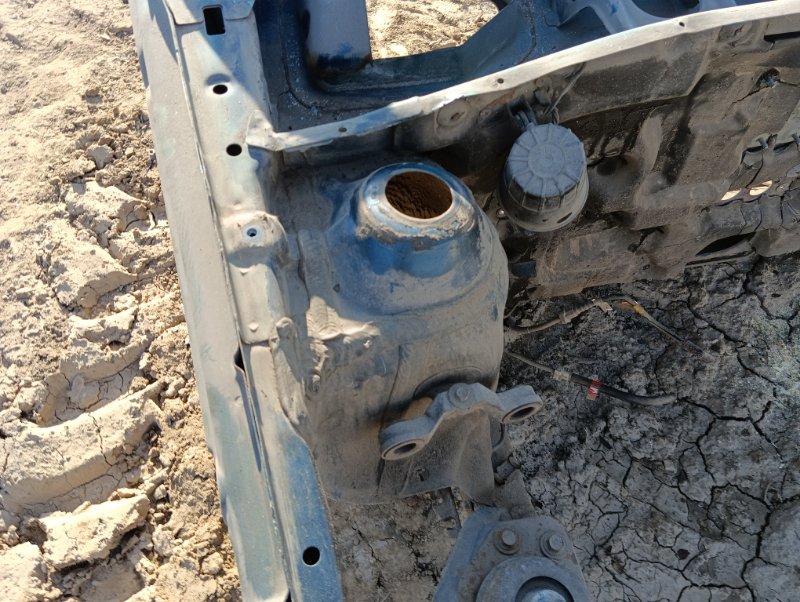 Лонжерон передний правый