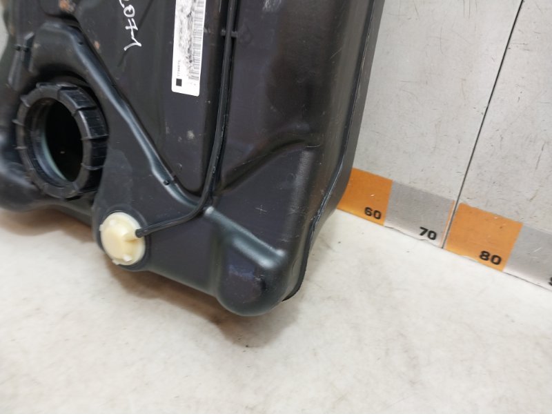 Бак топливный