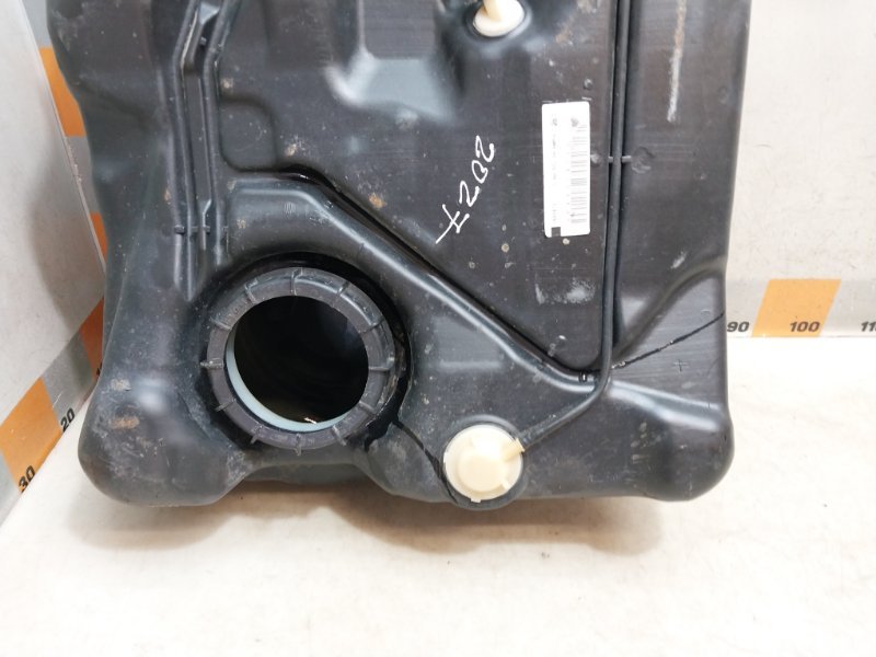 Бак топливный